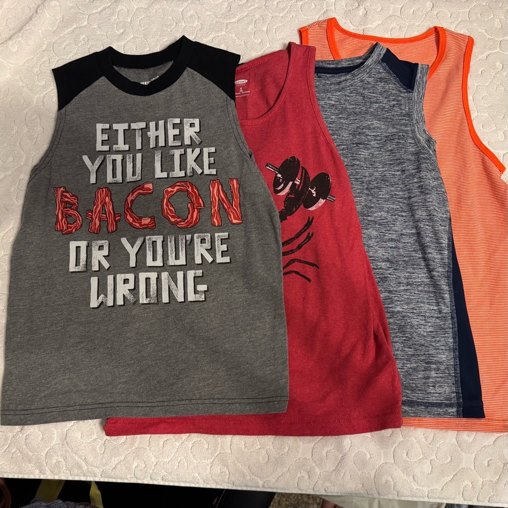 Bundle Boys tanks 8 Gap Old Navy Lobster Bacon EUC